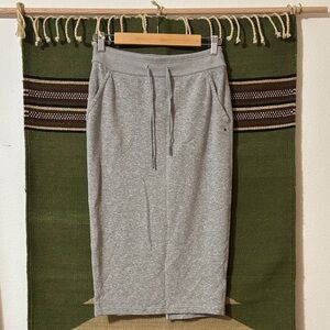 Prana Lounge pencil midi skirt made of sweatpants material very cozy